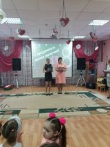 поздравление от воспитателей средней группы